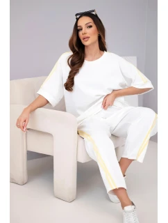 Dámska maslová viskózna mikina a nohavice s tienidlami biela
