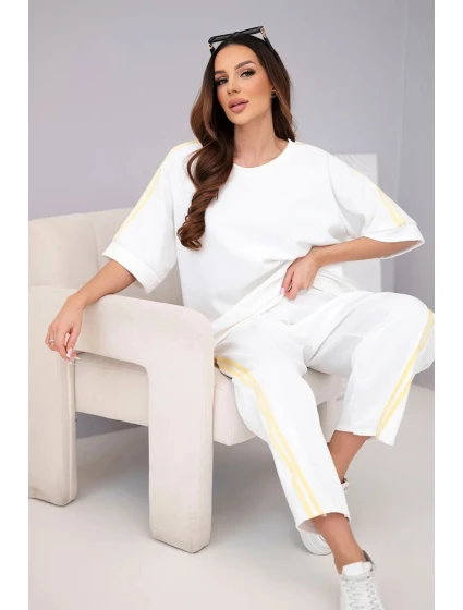 Dámska maslová viskózna mikina a nohavice s tienidlami biela