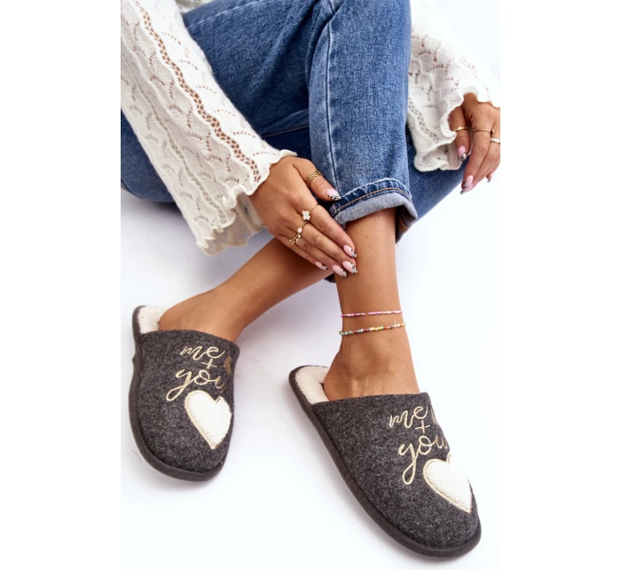 Dámské klasické pantofle s šedé model 21641348 - Boto Dámské klasické pantofle s šedé model 21641348 - Boto