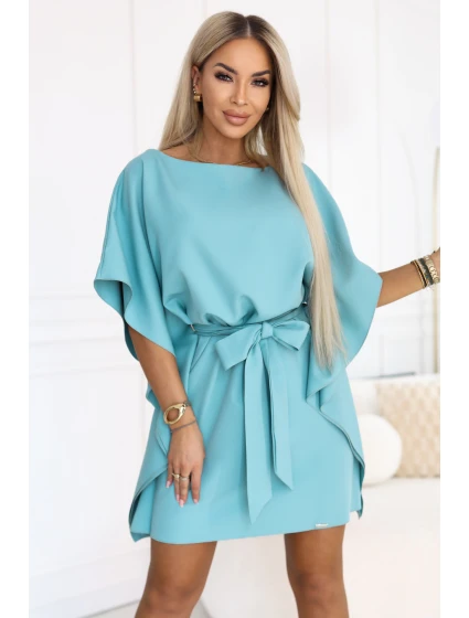model 22015591 SOFIA Motýlí šaty se zavazováním v pase pastelově tyrkysové - numoco