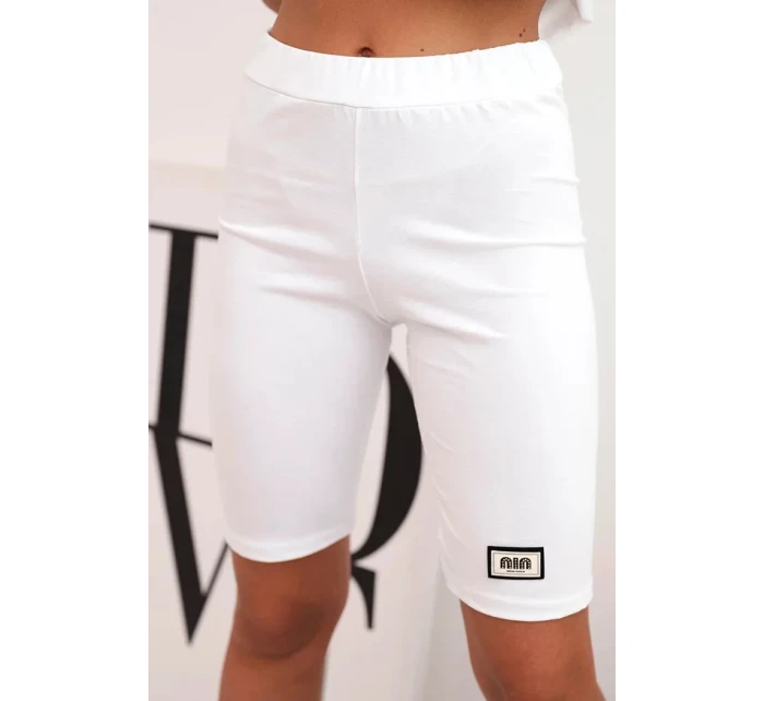 Dámsky bavlnený set s krátkym rukávom a šortkami biely Dámsky bavlnený set s krátkym rukávom a šortkami biely