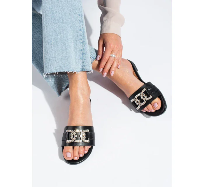 Klasické dámske čierne nazouváky bez podpätku Klasické dámske čierne nazouváky bez podpätku