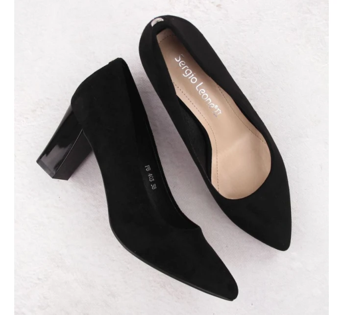 W  lodičky na jehlovém podpatku model 20810228 - SERGIO LEONE