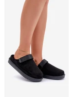 Zateplené dámské pantofle na platformě černé model 21680693 - Boto