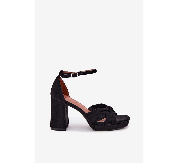 Dámské sandály na podpatku s semiše černé model 22107191 - Boto
