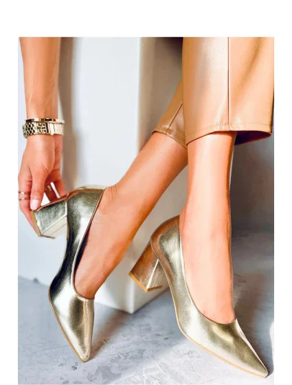 Dámske lodičky na podpätku 9538 Zlatá - Sweet Shoes