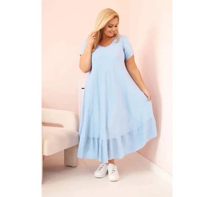 Dámské šaty plus size s krátkým rukávem a volánem z lehké viskózy modrá