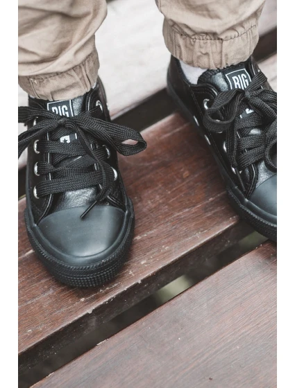 Dziecięce Skórzane Trampki BIG STAR JJ374311 Czarne Dziecięce Skórzane Trampki BIG STAR JJ374311 Czarne