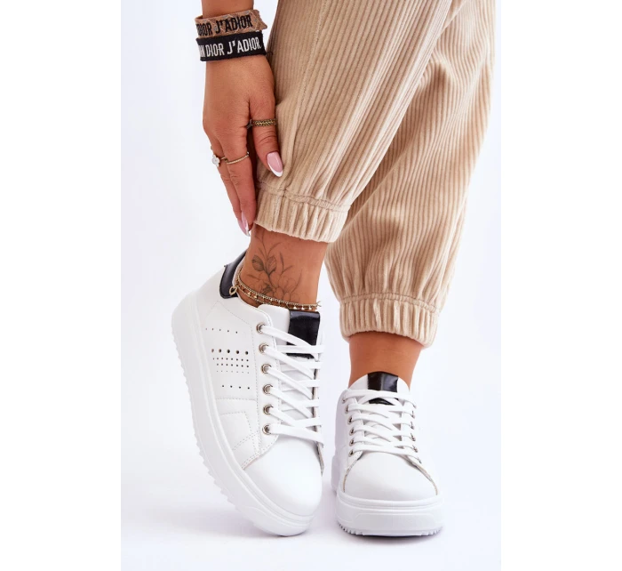 Dámská sportovní obuv bílá a černá Be model 21620265 - Boto