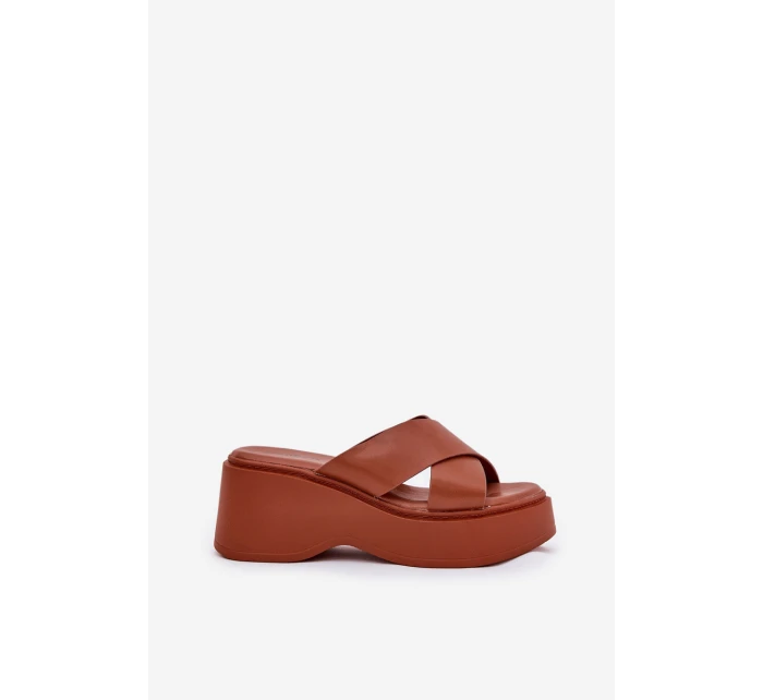 Dámské sandály na platformě a klínu camel model 21687265 - Boto Dámské sandály na platformě a klínu camel model 21687265 - Boto