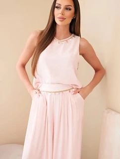 Dámský komplet z viskózy s model 22048797 bez rukávů a širokými kalhotami s ozdobným zakončením pudrově růžová - K-Fashion