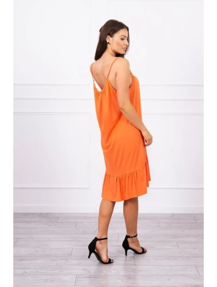 Šaty s tenkými ramienkami tmavo marhuľovej farby