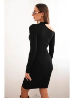 Dámská pletená šaty s dlouhým rukávem a asymetrickým výstřihem  černé  model 21421625 - Kesi