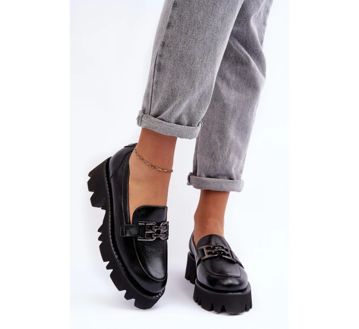Damskie Skórzane Półbuty Loafersy Z Ozdobą Laura Messi 2699 Czarne