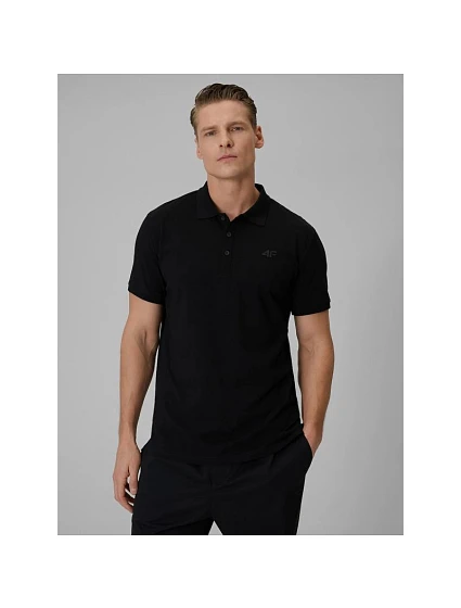 Pánske polo tričko s klasickým strihom 4F 4FRMM00TPTSM0939-20S Pánske polo tričko s klasickým strihom 4F 4FRMM00TPTSM0939-20S