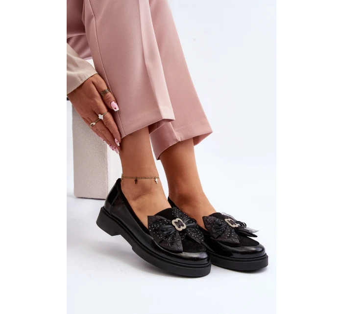 Dámské lakované mokasíny s mašlí model 21648033 černé - Laura Messi