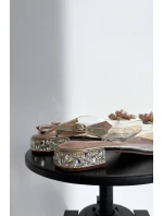 Průhledné sandály na nízkém podpatku s ozdobnými detaily D&A MR52-229 Zlaté