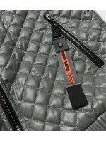 Krátka prešívaná bunda v khaki farbe so sťahovacími lemami (7261)