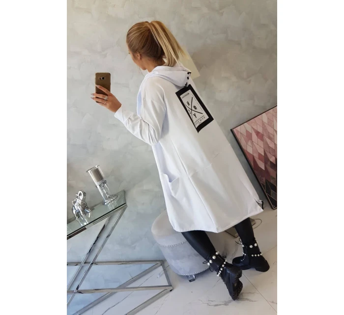 Pláštěnka s kapucí oversize bílá Pláštěnka s kapucí oversize bílá