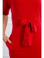 Šaty s model 18746562 na ramenou červené - K-Fashion Šaty s model 18746562 na ramenou červené - K-Fashion