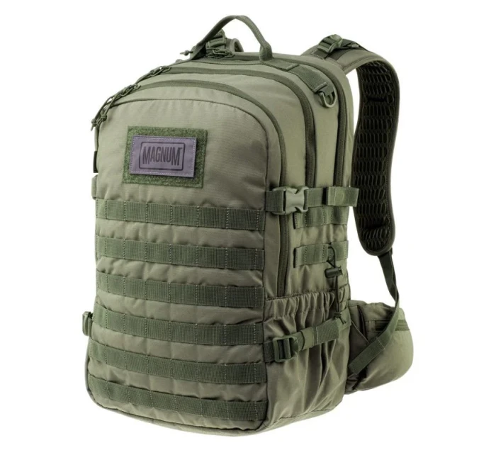 Batoh  37 model 20068638 - Magnum
