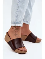 model 22136740 kožené dámské pantofle na korkové platformě čokoládové - Zazoo