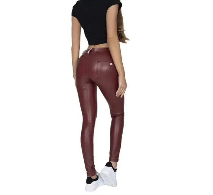 Dámske nohavice Hugz Black Faux Leather Mid Waist - HUGZJEANS Dámske nohavice Hugz Black Faux Leather Mid Waist - HUGZJEANS