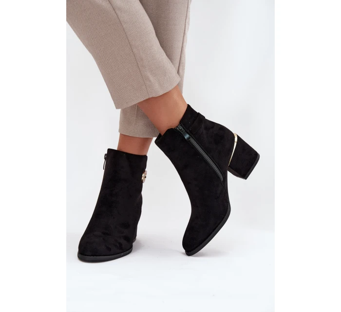 Ocieplane Botki Damskie Ze Złotymi Detalami Na Słupku Czarne Dorisse
