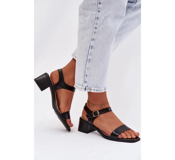 Dámské ekokůže sandály na klínu Černé Sabela Dámské ekokůže sandály na klínu Černé Sabela