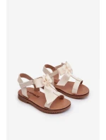 Lakované dětské sandálky s mašlí na suchý zip světle béžové model 21662907 - Boto