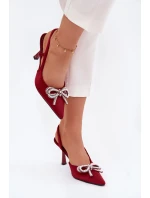 Červené dámské lodičky s mašlí a patou model 21786997 - Boto Červené dámské lodičky s mašlí a patou model 21786997 - Boto