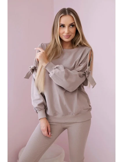 Sada mikiny s mašlí na rukávech a model 20180985 tmavě béžová - K-Fashion Sada mikiny s mašlí na rukávech a model 20180985 tmavě béžová - K-Fashion