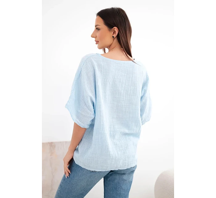 Dámska bavlnená blúzka oversize s krátkymi rukávmi modrá