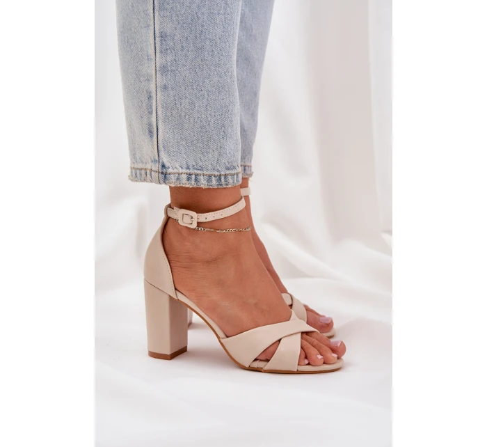 Sandály Na Podpatku Z Eko Kůže Béžové model 21684746 - Boto Sandály Na Podpatku Z Eko Kůže Béžové model 21684746 - Boto