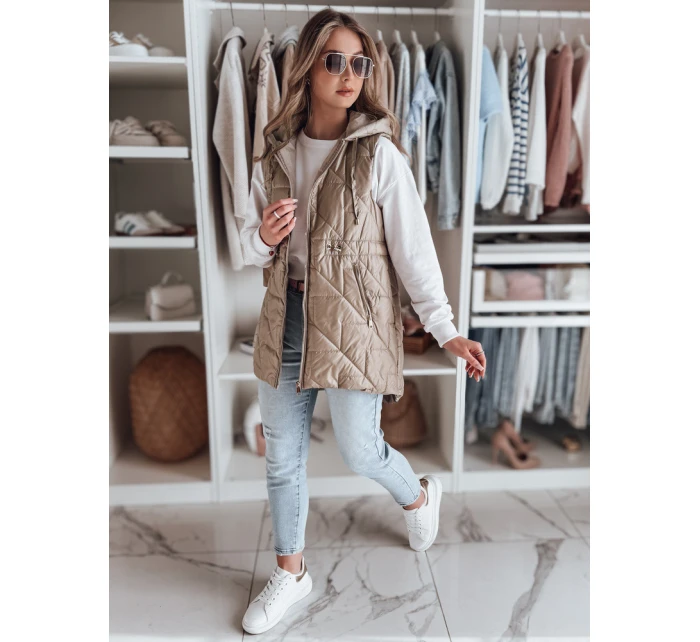 Dámska prechodná prešívaná vesta OLINVIA camel FashionStreet TY4835 Dámska prechodná prešívaná vesta OLINVIA camel FashionStreet TY4835