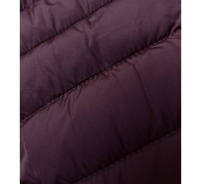 Prešívaná dámska bunda vo vínovej burgundskej farbe s kapucňou (16M9103-01)