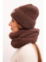 Dámsky mäkký pletený set čiapky a šálu hnedý