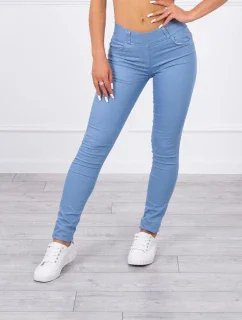 Farebné svetlé džínsové nohavice