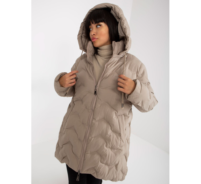 Béžová zimná bunda s kapucňou