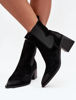 Topánky na podpätku model 218704 Krok vo veľkom štýle