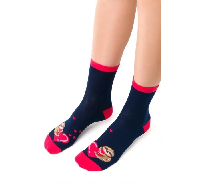 Dámské ponožky model 14559108 Srdce - Steven Dámské ponožky model 14559108 Srdce - Steven