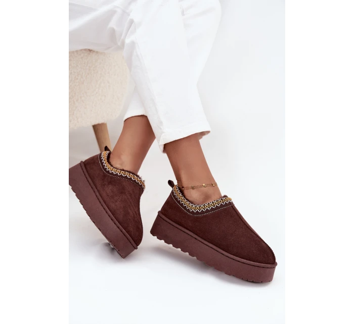 Dámske snehule Taliah s nízkou platformou a výšivkou - čokoládové