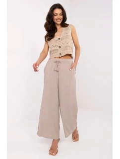 Dámske nohavice model 211492 Podúroveň