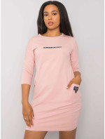 Prachovo ružové bavlnené šaty plus size