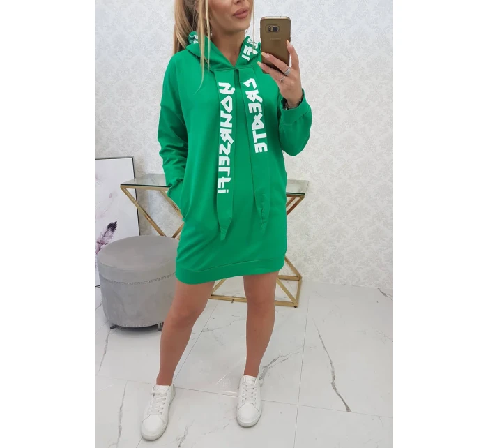 Oversize zelené šaty s kapucňou