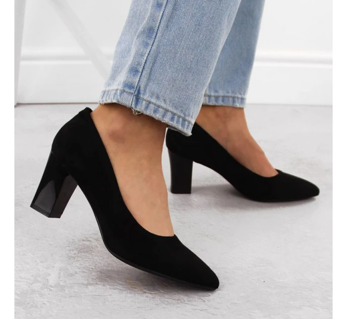 W  lodičky na jehlovém podpatku model 20810228 - SERGIO LEONE