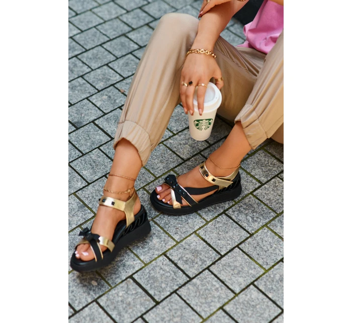 Sandały Damskie Z Kokardką D&A CR956 Złote