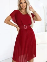 465-5 MIA Plisované šifónové midi šaty so širokým opaskom - Bordeaux