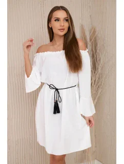 Šaty viazané v páse so šnúrkou ecru