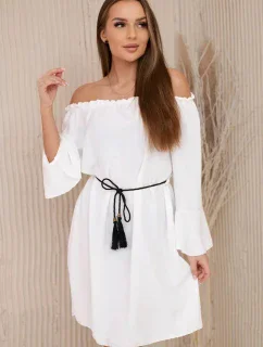 Šaty model 19639425 v pase se stahovací šňůrkou ecru - K-Fashion